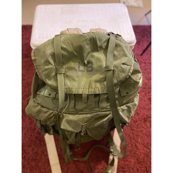 US MILITARY MOLLE II Large Rucksack Field Pack Complete  USGI Army Military Field Pack Combat Molle Backpack Hiking Camp Camo Rucksack